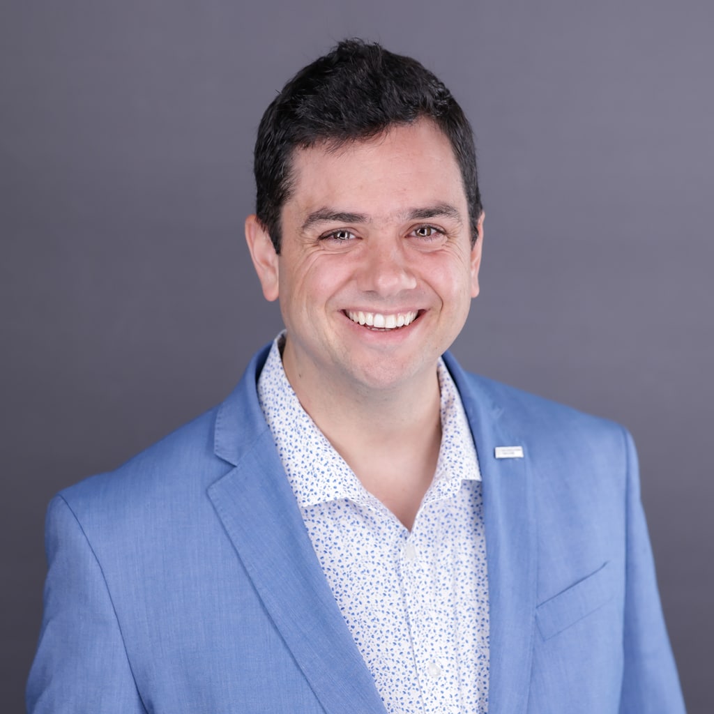 Aaron Barker